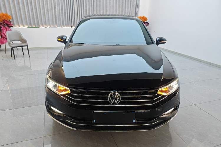 Used Volkswagen Magotan 2020 330TSI DSG Leading Model Front