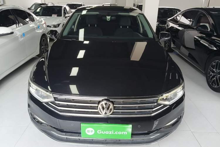 Used Volkswagen Magotan 2020 330TSI DSG Leading Model Front