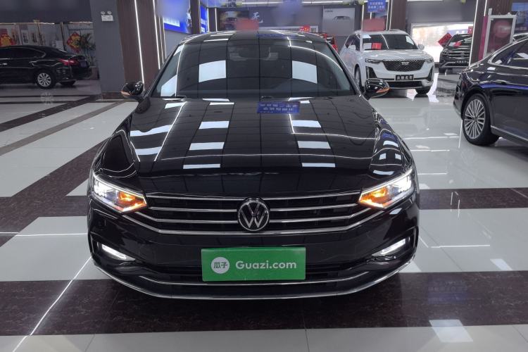 Used Volkswagen Magotan 2020 330TSI DSG Luxury Edition Front