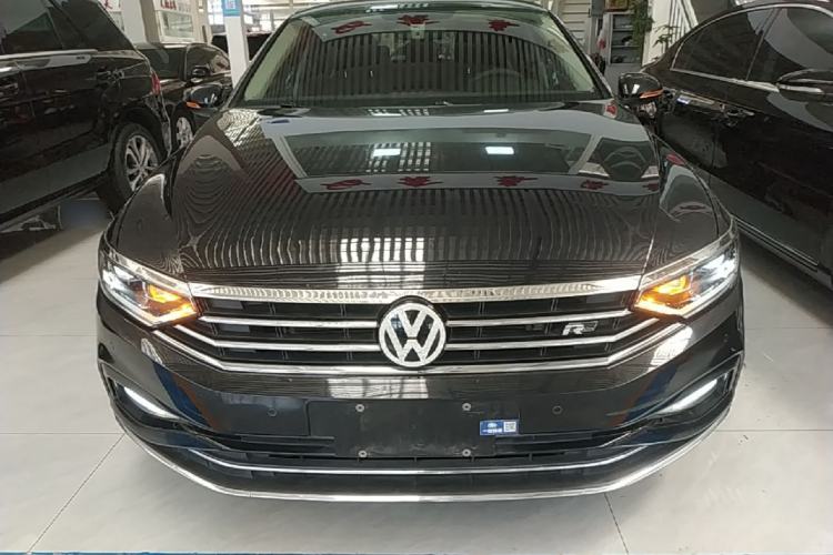 Used Volkswagen Magotan 2020 330TSI DSG Luxury Edition Front