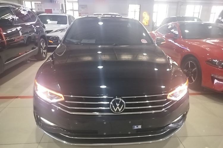 Used Volkswagen Magotan 2020 330TSI DSG Luxury Edition Front