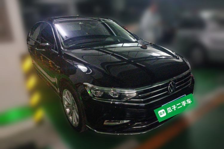 Used Volkswagen Magotan 2020 380TSI DSG Luxury Version Front Right 45 Deg