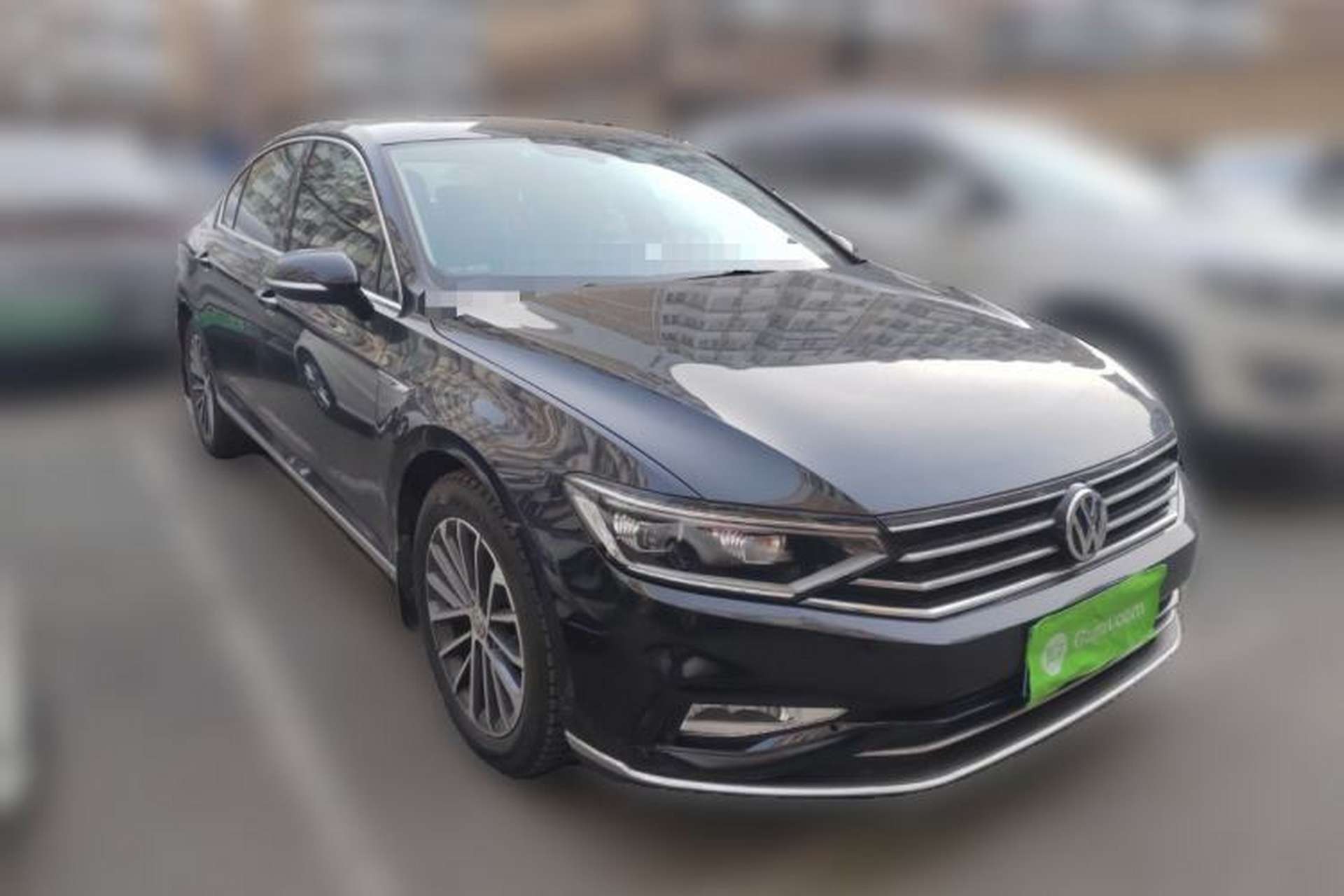 Used Volkswagen Magotan 2020 330TSI DSG Luxury Edition Front Right 45 Deg