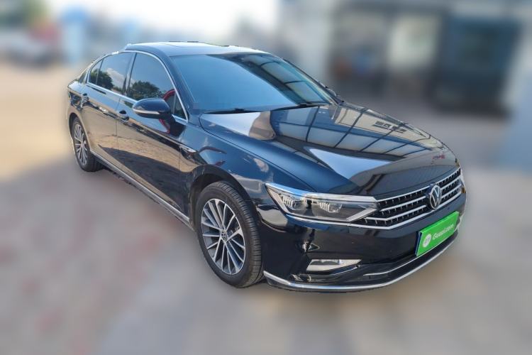 Used Volkswagen Magotan 2020 380TSI DSG Luxury Version Front Right 45 Deg