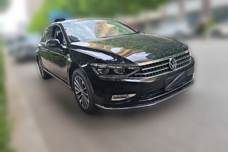 Used Volkswagen Magotan 2020 380TSI DSG Luxury Version Front Right 45 Deg