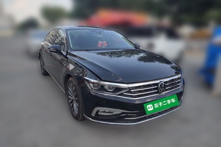 Used Volkswagen Magotan 2020 380TSI DSG Luxury Version Front Right 45 Deg
