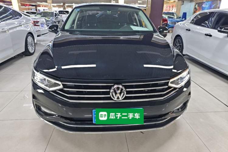 Used Volkswagen Magotan 2020 330TSI DSG Luxury Edition Front