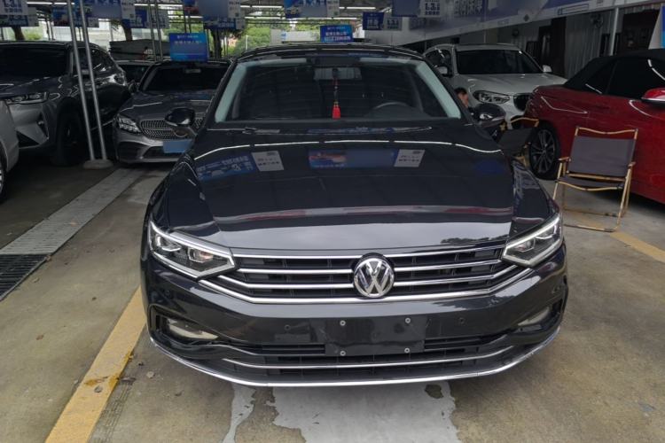 Used Volkswagen Magotan 2020 280TSI DSG Comfort Edition Front