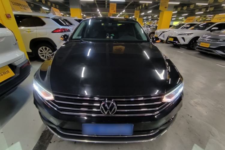 Used Volkswagen Magotan 2020 330TSI DSG Luxury Edition Front