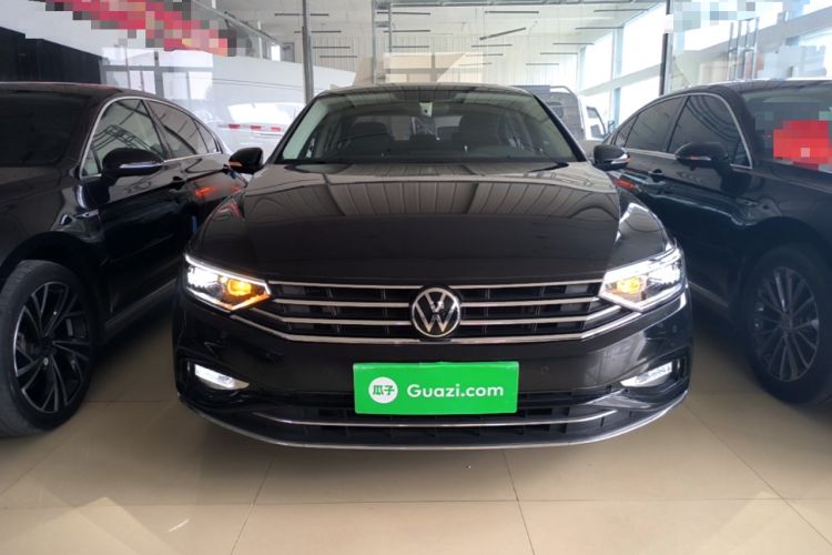 Used Volkswagen Magotan 2020 330TSI DSG Luxury Edition Front