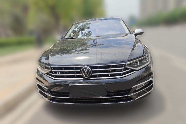 Used Volkswagen Magotan 2020 330TSI DSG Luxury Edition Front