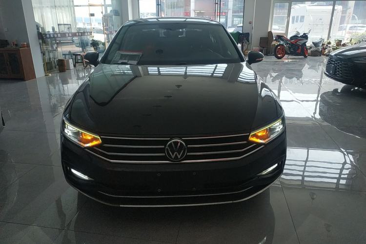 Used Volkswagen Magotan 2020 330TSI DSG Leading Model Front