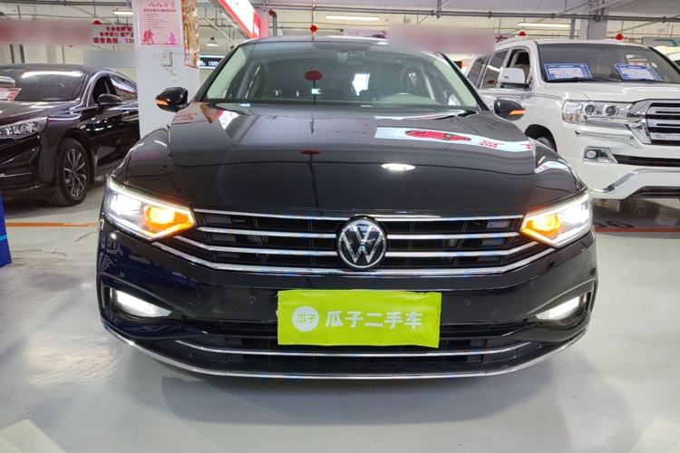 Used Volkswagen Magotan 2020 330TSI DSG Luxury Edition Front