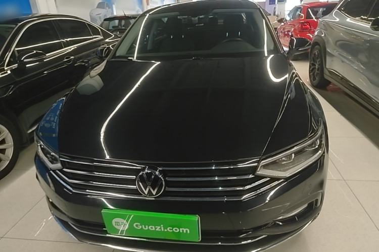 Used Volkswagen Magotan 2020 330TSI DSG Luxury Edition Front