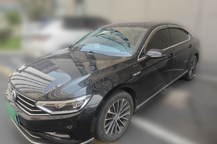 Used Volkswagen Magotan 2020 330TSI DSG Luxury Edition Guazi used car, China used car export, Used car for sale, Used cars, Cheapest cars for sale