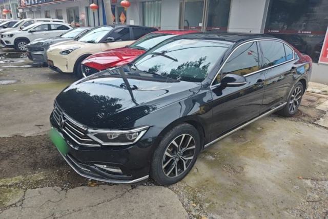 Ojetý Volkswagen Magotan 2020 280TSI DSG Comfort Edition
