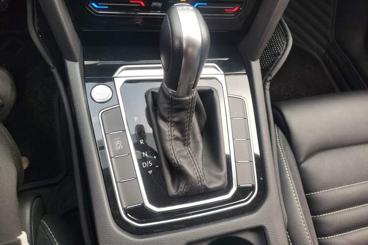 Used Volkswagen Magotan 2020 330TSI DSG Leading Model Gear Lever