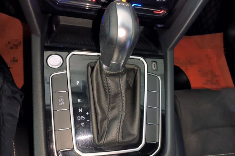 Used Volkswagen Magotan 2020 330TSI DSG Luxury Edition Gear Lever