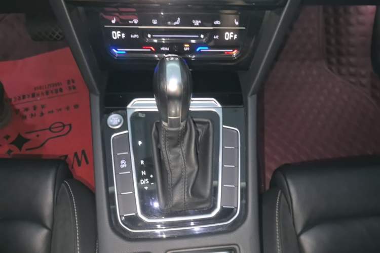Used Volkswagen Magotan 2020 330TSI DSG Leading Model Gear Lever