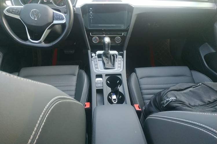 Used Volkswagen Magotan 2020 280TSI DSG Comfort Edition Gear Lever