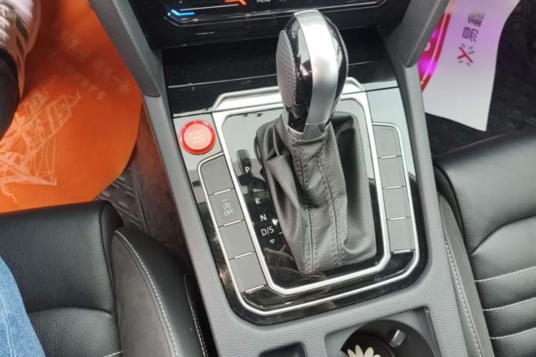 Used Volkswagen Magotan 2020 330TSI DSG Leading Model Gear Lever
