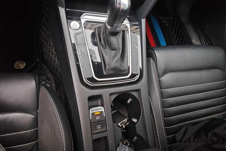 Used Volkswagen Magotan 2020 330TSI DSG Leading Model Gear Lever