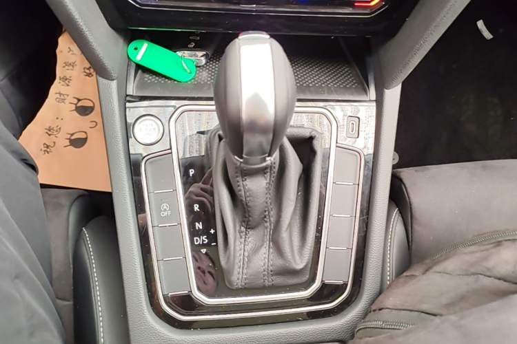 Used Volkswagen Magotan 2020 380TSI DSG Luxury Version Gear Lever
