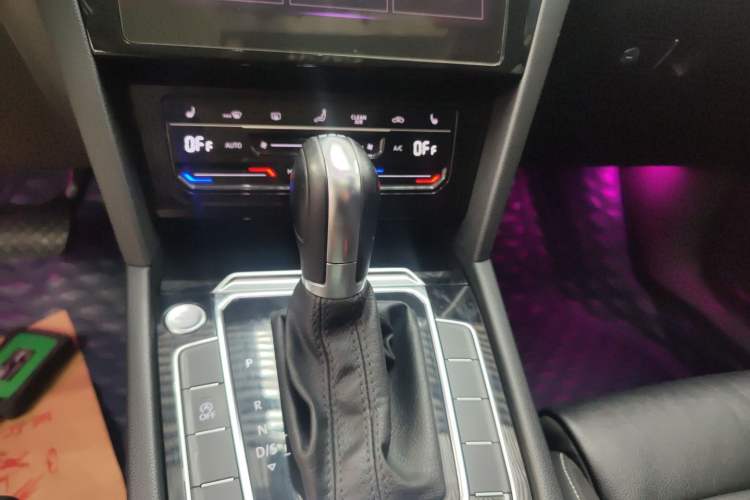 Used Volkswagen Magotan 2020 330TSI DSG Leading Model Gear Lever