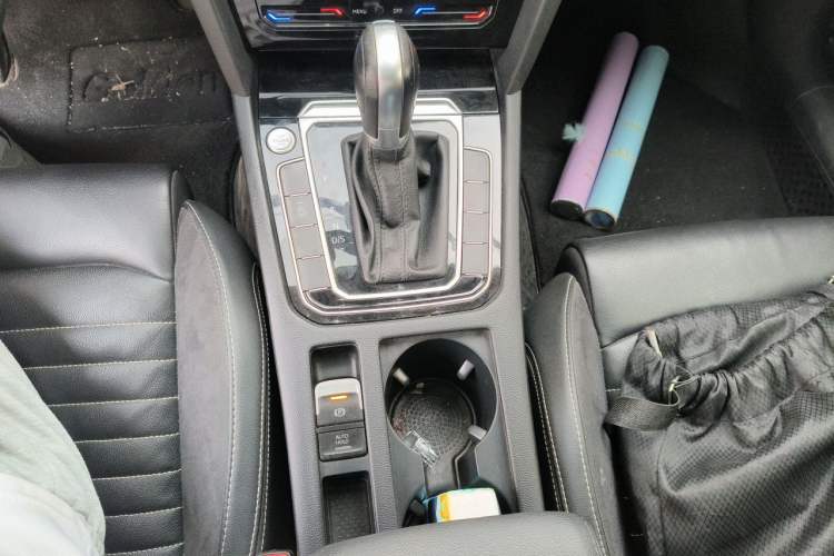Used Volkswagen Magotan 2020 330TSI DSG Leading Model Gear Lever