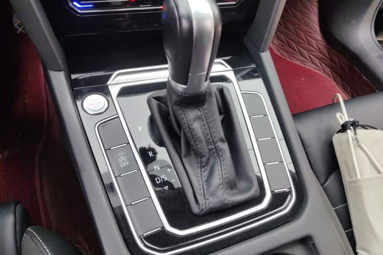 Used Volkswagen Magotan 2020 330TSI DSG Leading Model Gear Lever