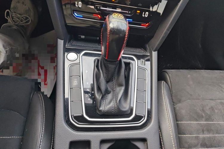 Used Volkswagen Magotan 2020 330TSI DSG Luxury Edition Gear Lever