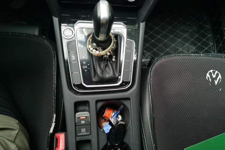 Used Volkswagen Magotan 2020 280TSI DSG Comfort Edition Gear Lever