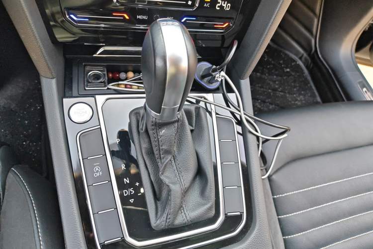 Used Volkswagen Magotan 2020 330TSI DSG Leading Model Gear Lever