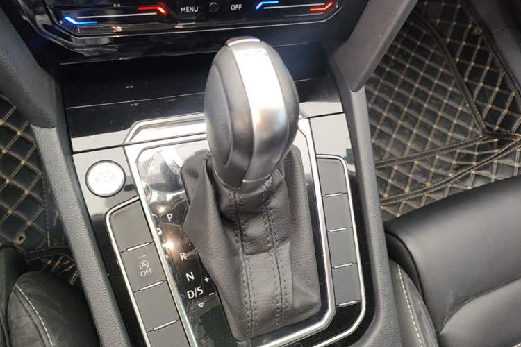 Used Volkswagen Magotan 2020 330TSI DSG Leading Model Gear Lever