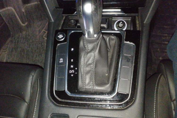 Used Volkswagen Magotan 2020 330TSI DSG Leading Model Gear Lever