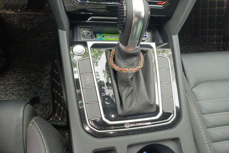 Used Volkswagen Magotan 2020 330TSI DSG Leading Model Gear Lever