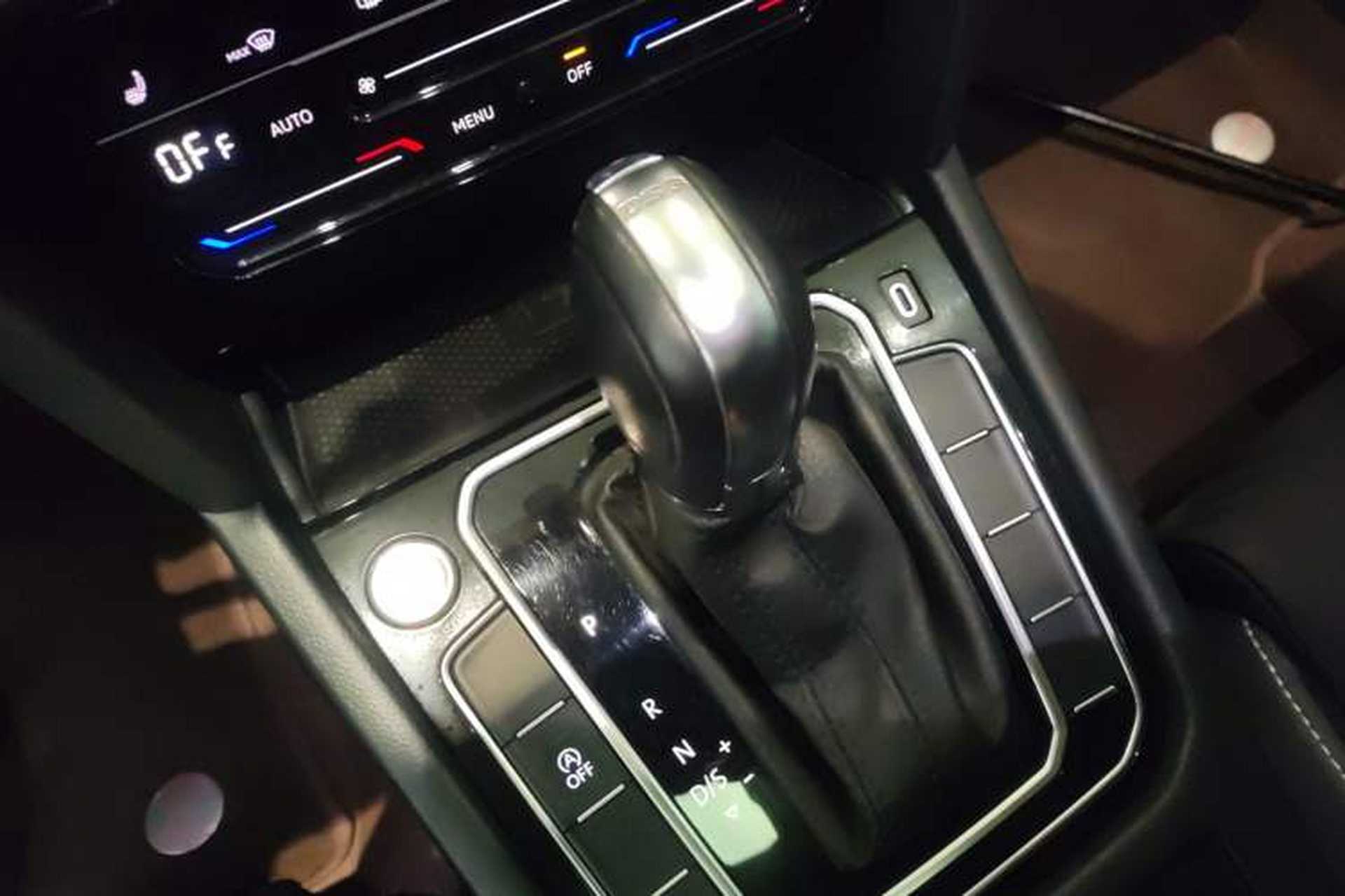 Used Volkswagen Magotan 2020 330TSI DSG Luxury Edition Gear Lever