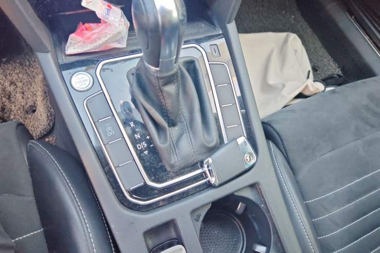 Used Volkswagen Magotan 2020 330TSI DSG Luxury Edition Gear Lever