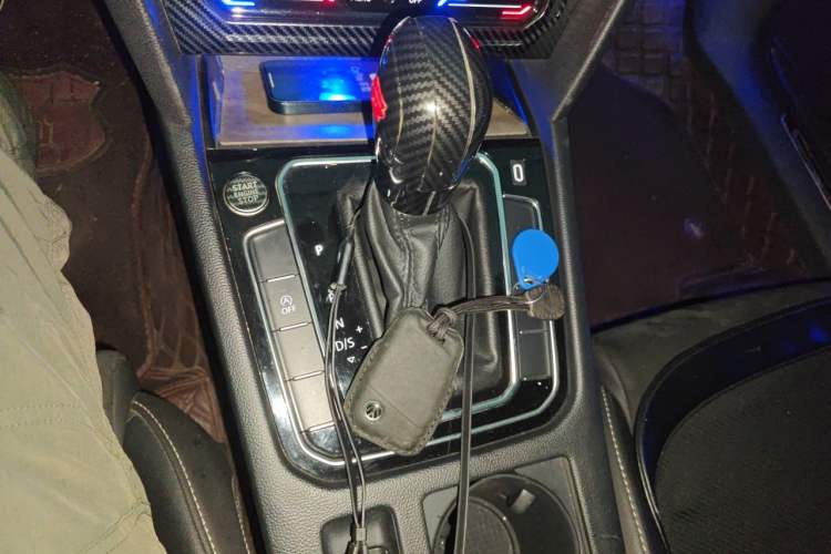 Used Volkswagen Magotan 2020 330TSI DSG Luxury Edition Gear Lever