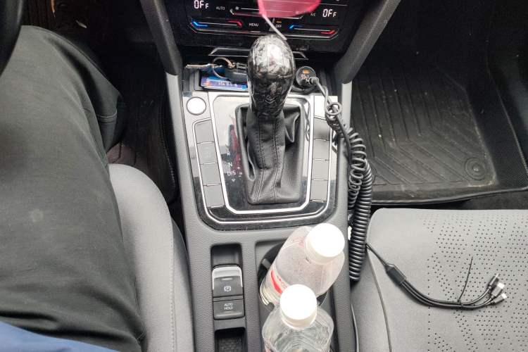 Used Volkswagen Magotan 2020 330TSI DSG Leading Model Gear Lever