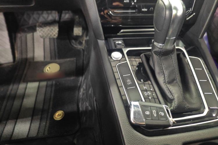 Used Volkswagen Magotan 2020 330TSI DSG Leading Model Gear Lever