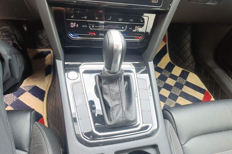 Used Volkswagen Magotan 2020 330TSI DSG Leading Model Gear Lever