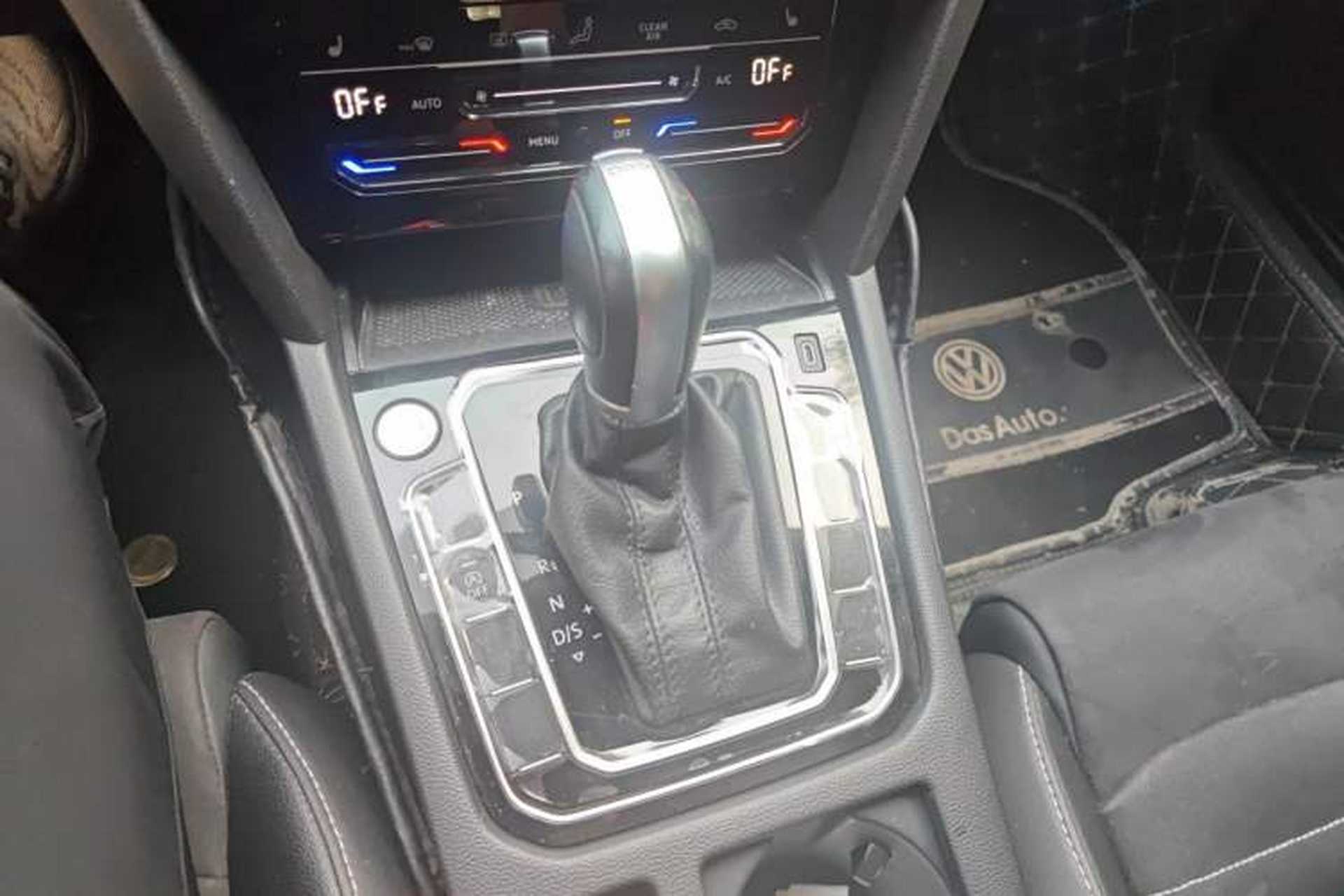 Used Volkswagen Magotan 2020 330TSI DSG Luxury Edition Gear Lever