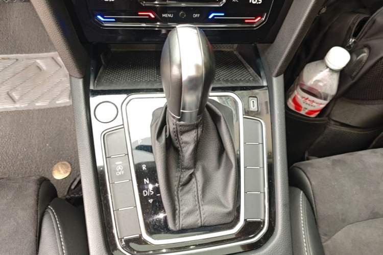 Used Volkswagen Magotan 2020 330TSI DSG Luxury Edition Gear Lever