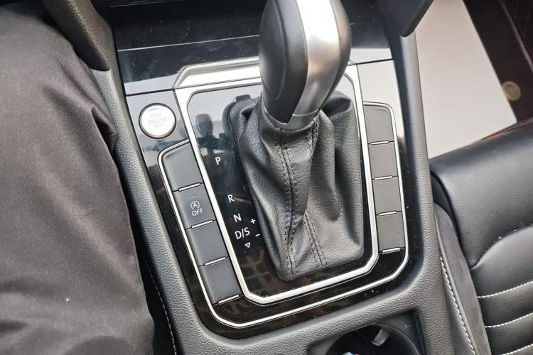 Used Volkswagen Magotan 2020 330TSI DSG Leading Model Gear Lever