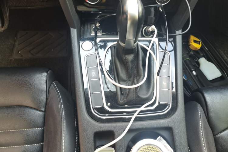 Used Volkswagen Magotan 2020 280TSI DSG Comfort Edition Gear Lever
