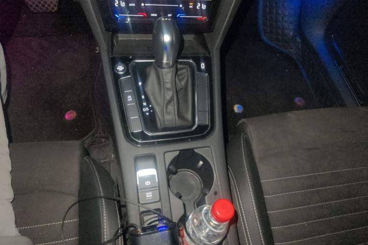 Used Volkswagen Magotan 2020 330TSI DSG Luxury Edition Gear Lever