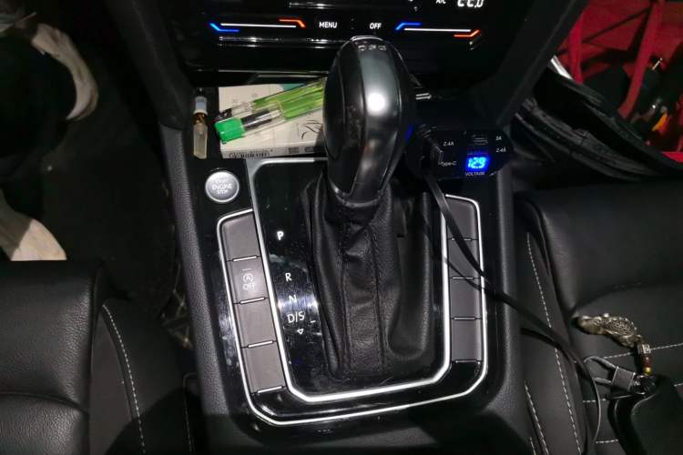 Used Volkswagen Magotan 2020 330TSI DSG Leading Model Gear Lever