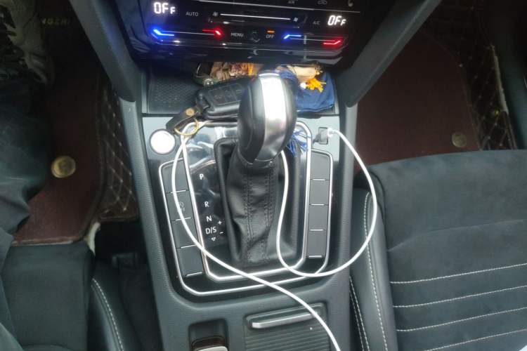 Used Volkswagen Magotan 2020 330TSI DSG Luxury Edition Gear Lever