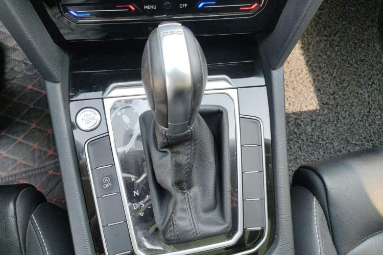 Used Volkswagen Magotan 2020 330TSI DSG Leading Model Gear Lever